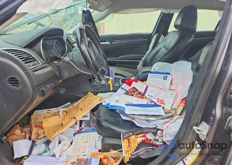 2015 Chrysler 300 Limited из США, поврежденный, VIN 2C3CCARG7FH842319